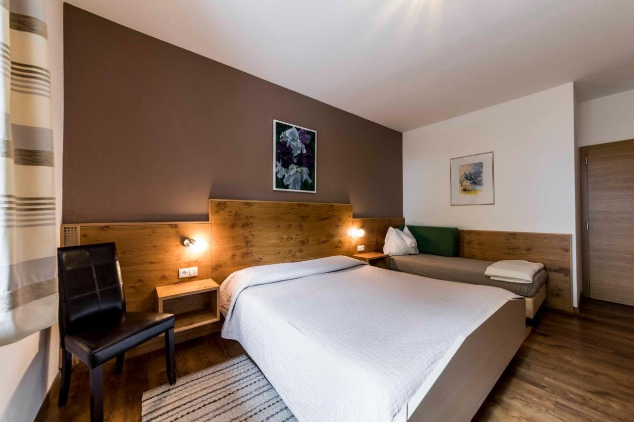 Appartement Haidacher Innichen Exteriör bild